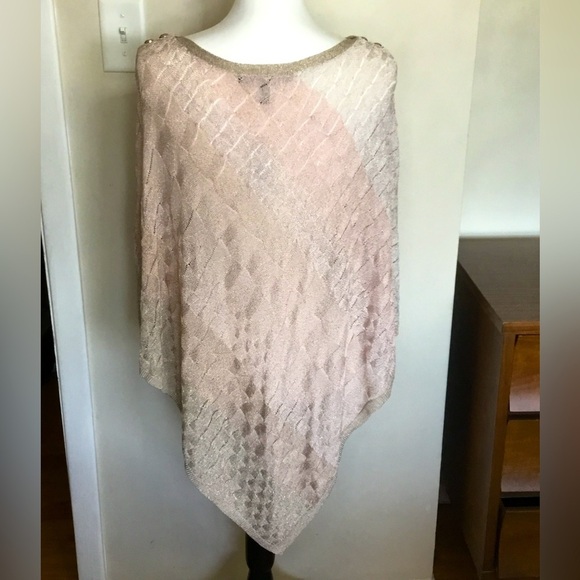 White House Black Market Ombré Poncho Size S - Picture 2 of 9